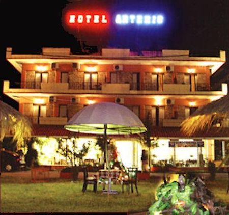 Artemis Aparthotel Paralía Kültér fotó